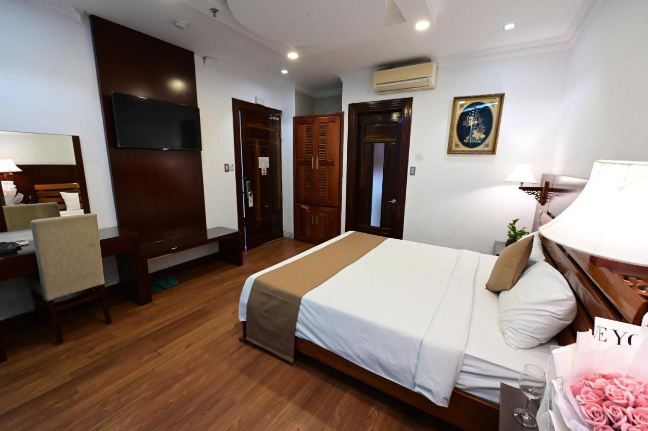 Adina 3 Star Hotel Da Nang Esterno foto